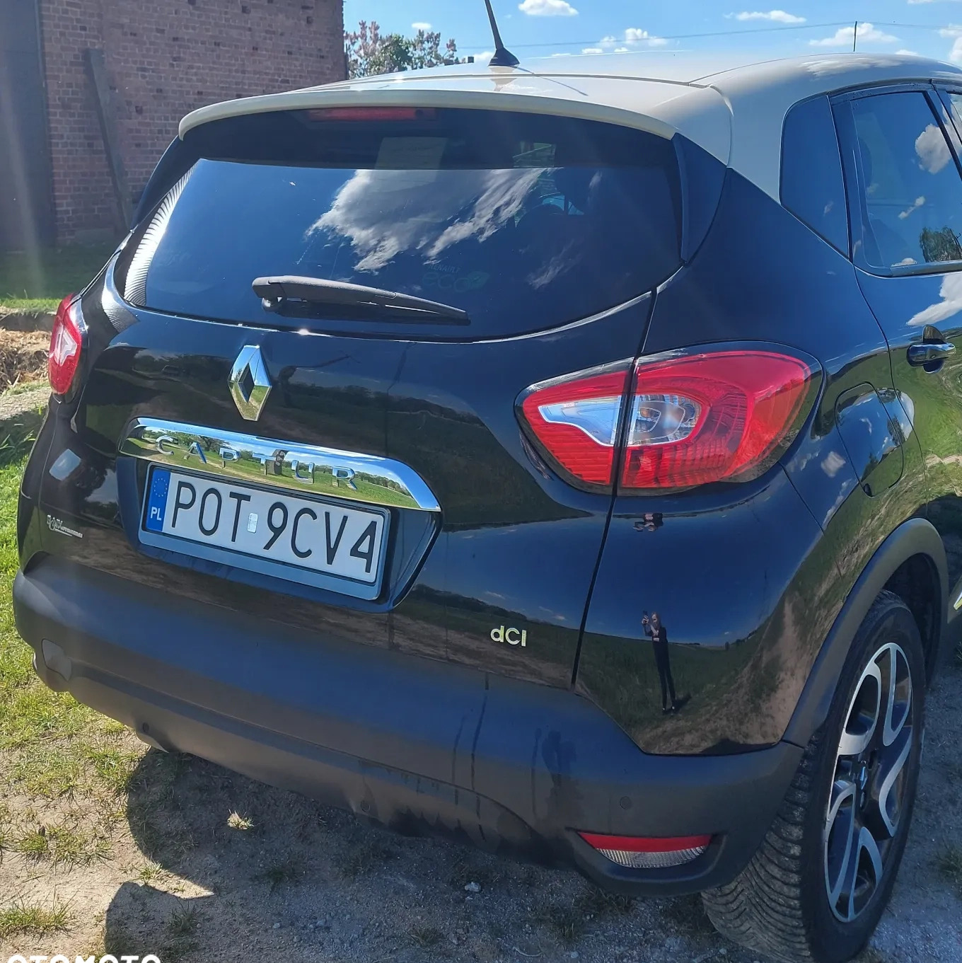 Renault Captur cena 37000 przebieg: 108130, rok produkcji 2015 z Oleszyce małe 106